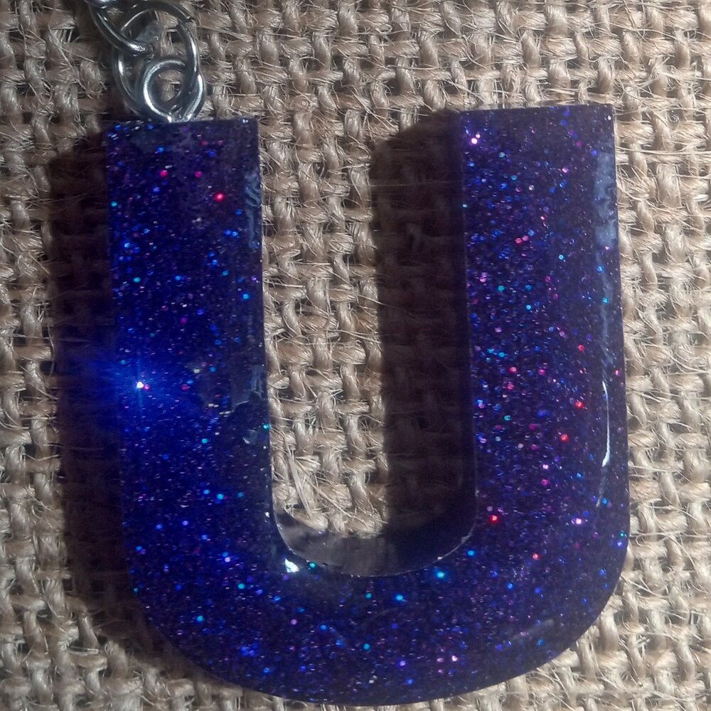 Letter Keychain - Picture 3 of 3